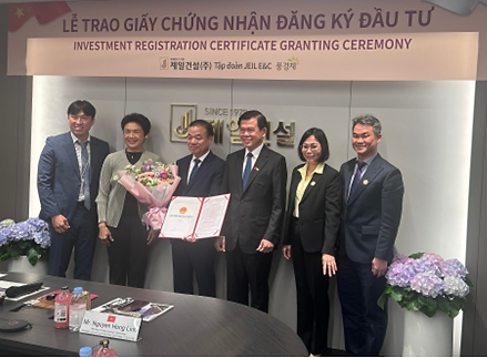 Tiếp tục nâng cao hiệu quả công tác đối ngoại (CTĐN) trên ba trụ cột đối ngoại Đảng, ngoại giao Nhà nước và đối ngoại Nhân dân trong năm 2025